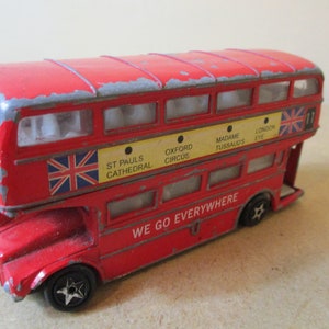 Vintage die cast London Route Master bus, no. 11.  vintage bus\vintage car\die cast bus\toy bus\route master bus\metal London bus