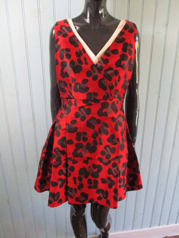 Vintage Party Dress. Size 14 40. Red 