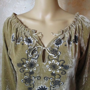Bluzka z aksamitu w stylu vintage \ sukienka mini. Sukienka vintage \ bluzka vintage \ bluzka boho \ bluzka z aksamitu \ sukienka z aksamitu \ bluzka boho \ sukienka z lat 70.