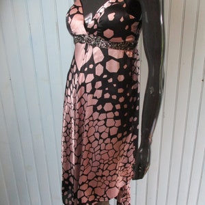 Beautiful silk dress by Derhy in black and shell pink. .  vintage dress\derhy dress\silk dress\evening dress\tea dress\boho dress