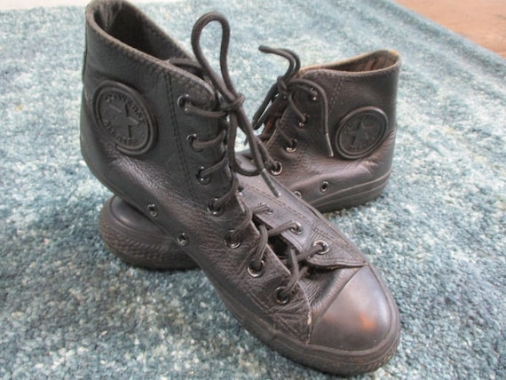 Sufijo limpiar cheque Vintage Black Leather Converse All Stars. Size 4. 12 Uk. - Etsy