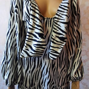 Fabulous zebra print BooHoo  dress .  Retro Boohoo \ blouson dress \ 60s style \ party dress\zebra dress\vintage dress