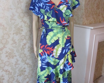 Tropical midi wrap dress.  vintage\wrap dress\summer dress\floral dress\holiday dress\wedding