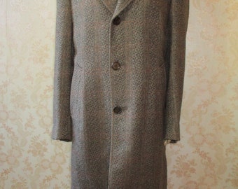 Gents wool overcoat size 48" chest.  mens coat\wool overcoat\vintage men\winter coat\mens vintage coat