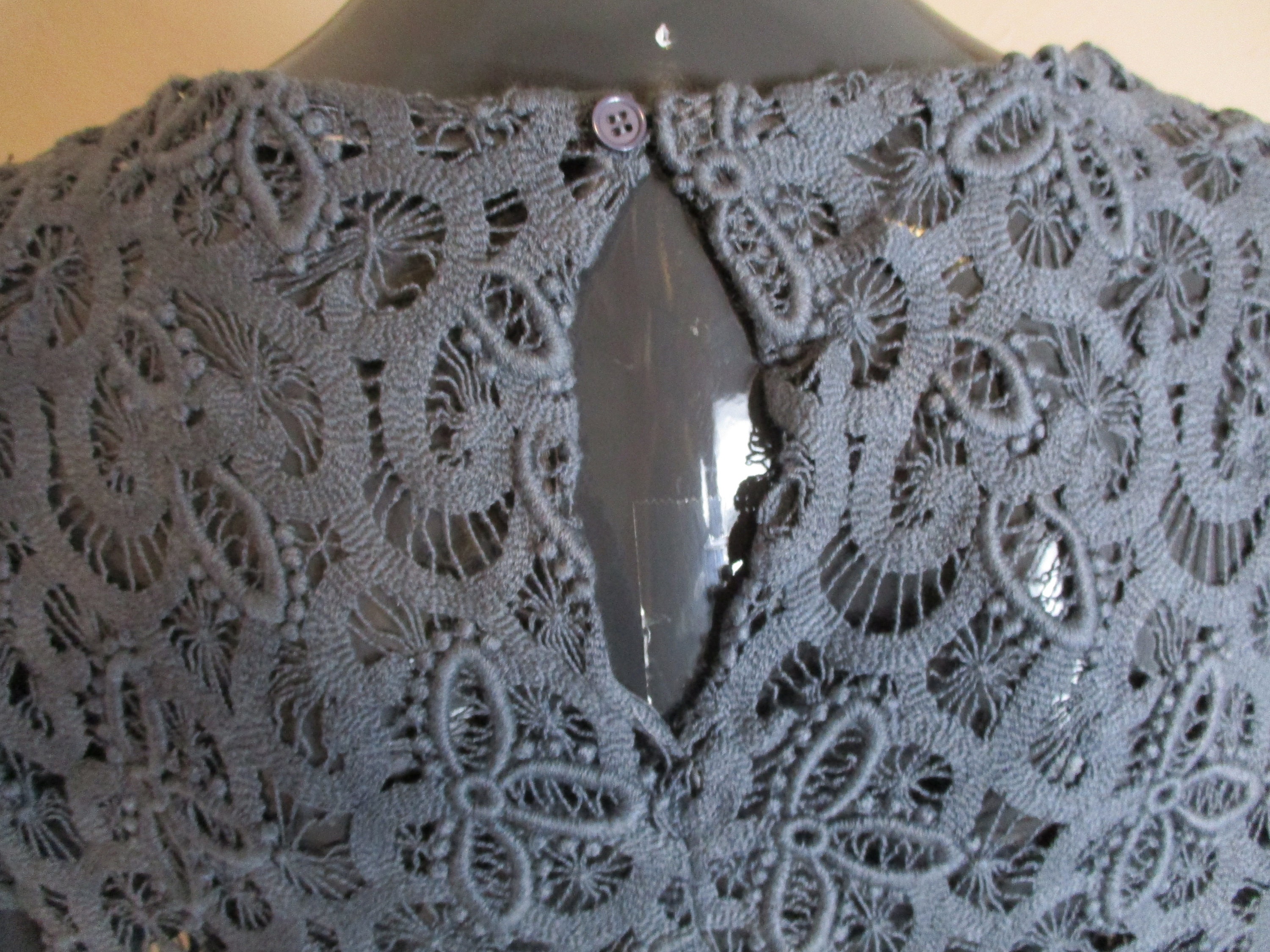 Vintage grey lace dress . Vintage dress\lace dress\grey dress\evening dress\shift dress\party dress