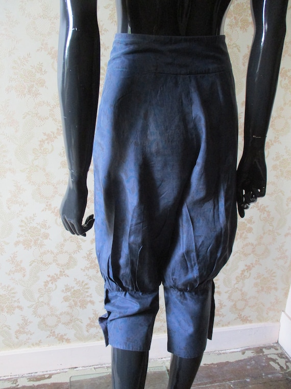 Vintage harem pants in a very soft blue\grey colo… - image 10