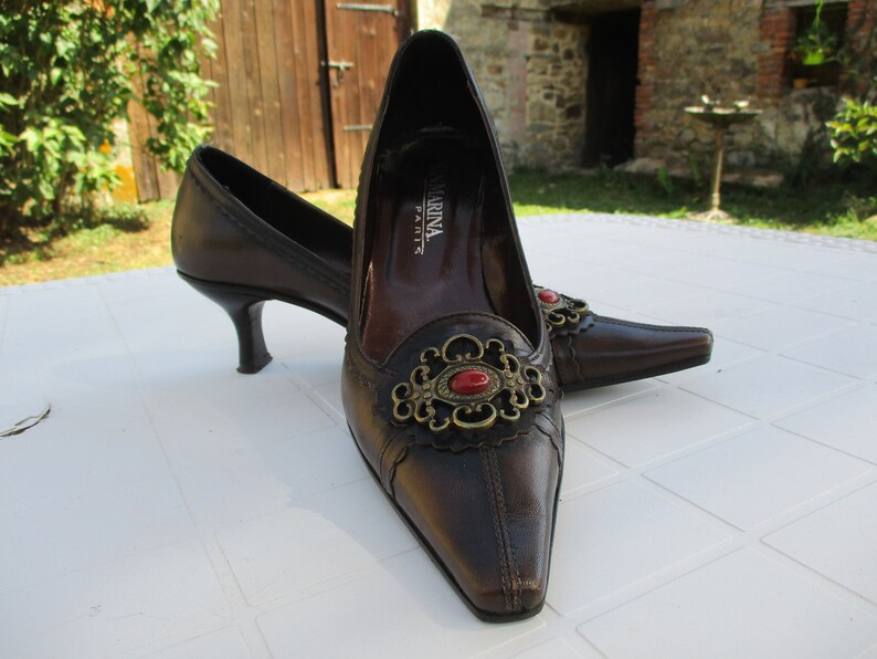 Vintage Kitten Heel Shoes. Very Unusual 