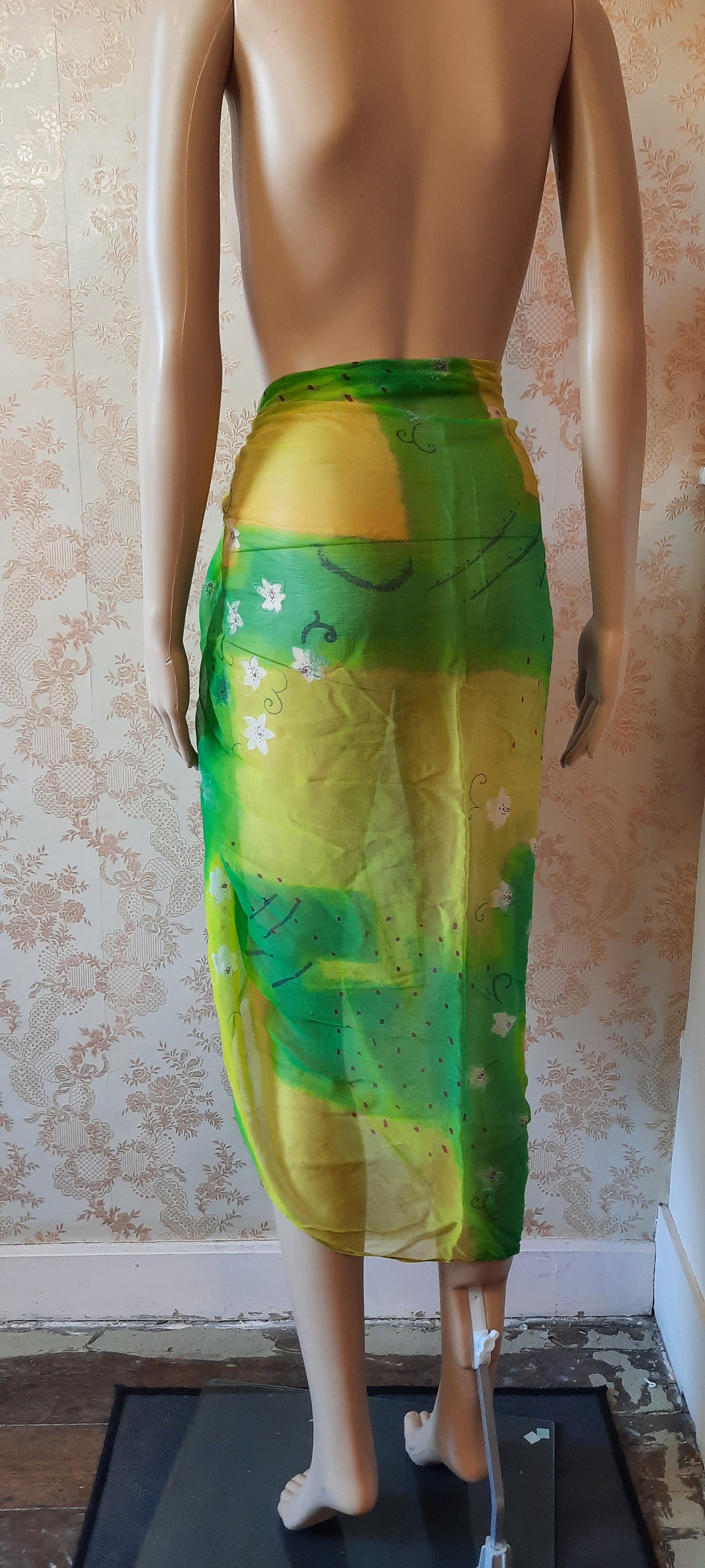 Lime Green Wrap \ Sarong in Lime Green and Yellow. Vintage Scarf ...
