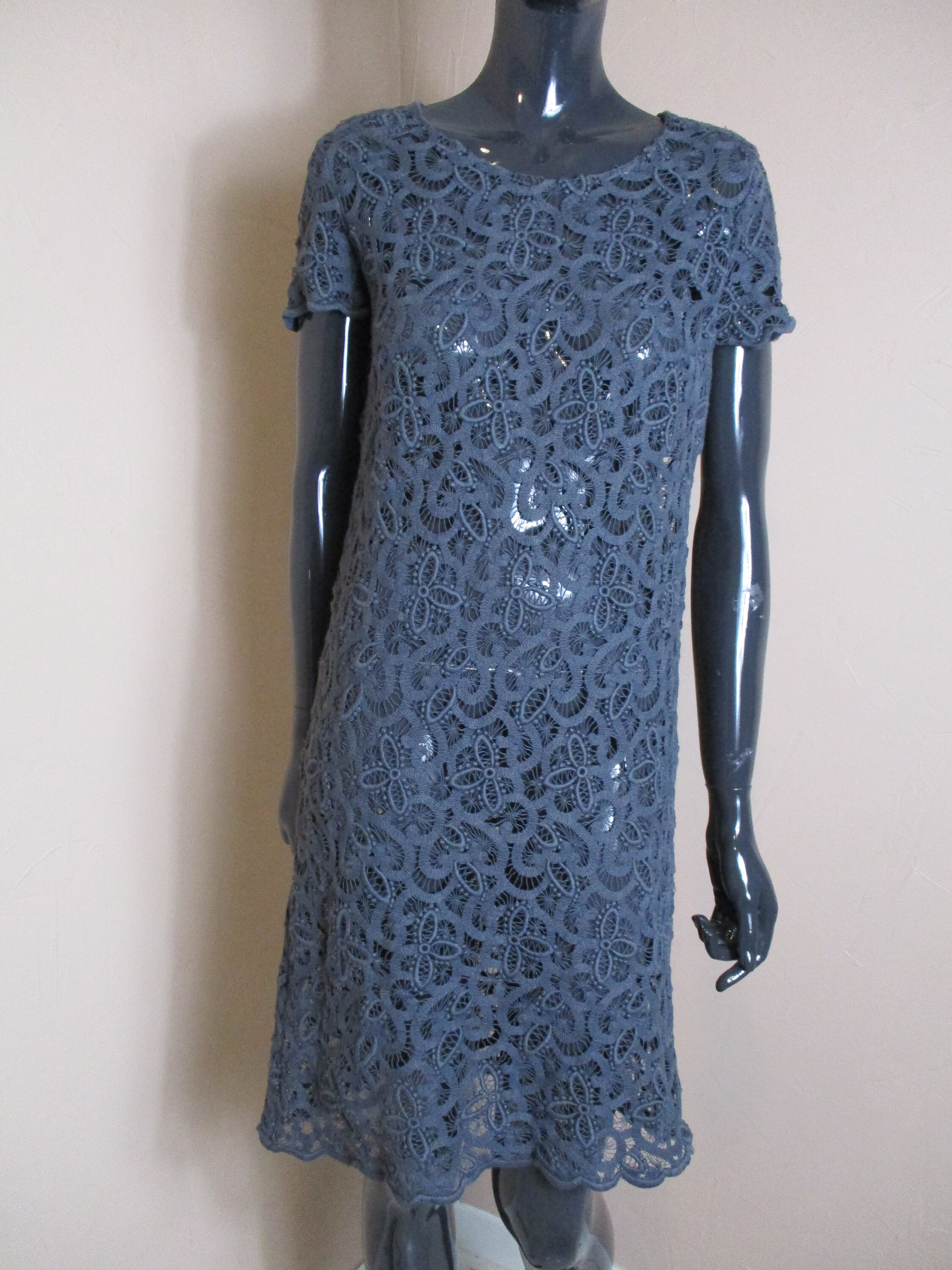 Vintage grey lace dress . Vintage dress\lace dress\grey dress\evening dress\shift dress\party dress Vintage grey lace dress . Vintage dress\lace dress\grey dress\evening dress\shift dress\party dress