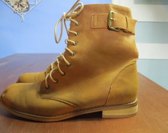 Botines de piel color canela, talla 6 (Reino Unido). Botas vintage, botines, botas de piel, botas de invierno, botas color canela, botines vintage.