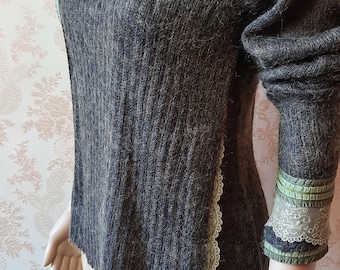 Vintage wrap style sweater with green lace detail,   vintage sweater\boho sweater\wrap sweater\vintage knitwear\knitwear\