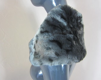 Vintage animal print faux fur collar.  vintage stole\fur collar\evening wear\faux fur\boho scarf\retro scarf\fur wrap