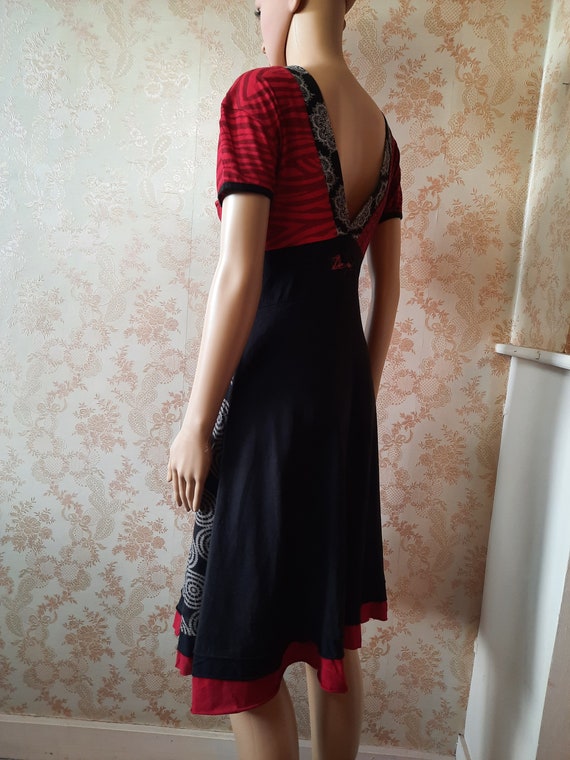 Vintage Desigual dress  in black and red with a V… - image 6
