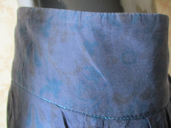 Vintage harem pants in a very soft blue\grey colo… - image 6