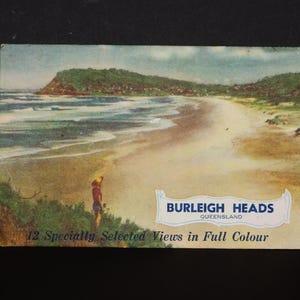 1953 Burleigh Heads Queensland. 12 Vistas Especialmente Selecionadas em Cores Completas. Cartão-postal Vintage Desdobrável / Vintage Gold Coast Ephemera /