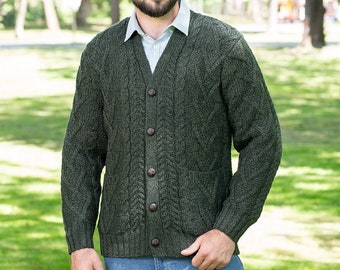 robert pattinson sweater