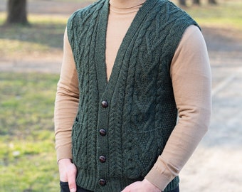 Fisherman Aran Cable Knit Vest — 100% Merino Wool Open Sweater — Irish Cardigan Breathable and Warm Sleeveless Waistcoat — Buttons & Pockets