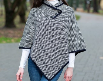 Irish Aran Poncho, Merino Wool Blend Fisherman Poncho, Womens Traditional Aran Poncho Shawl, Herringbone Wrap Poncho, Ireland Knitted Cape