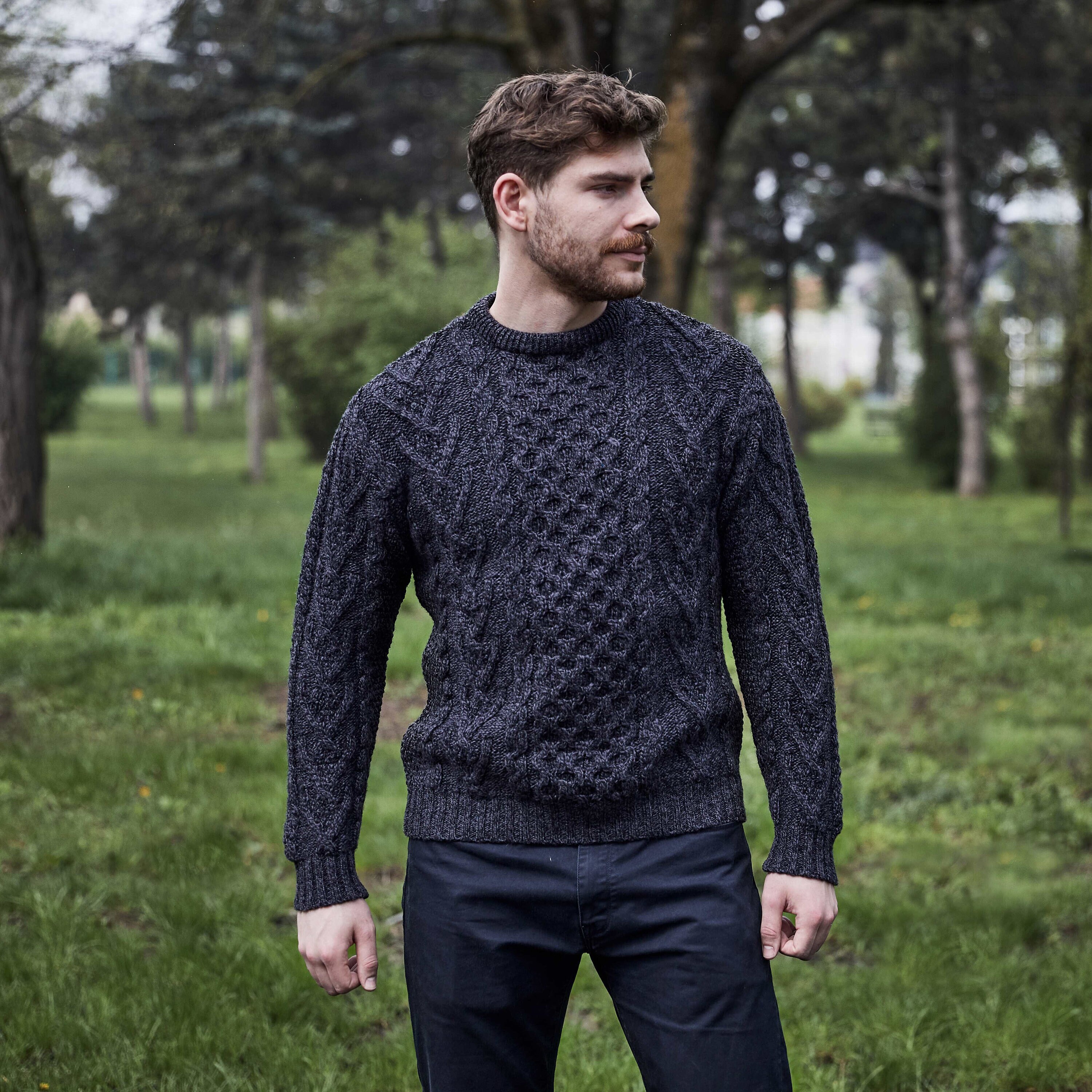 Pull Homme,Manches longues Pulls Homme Col Arrondi,Couleur unie en Maille  Pull-Over Tricot l'automne Hiver-Bleu marine