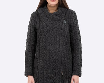 SAOL Aran Cardigan à capuche en tricot torsadé pour femme, 100 % laine mérinos, nœud trinité, zippé, fabriqué en Irlande