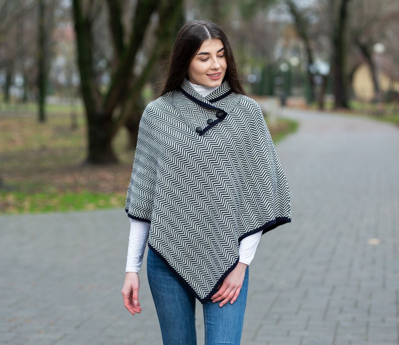 Traditional Irish Aran Wool Poncho for Women, Herringbone Poncho Shawl , Merino Wool Blend Cape, Knitted Poncho with Button Closure image 8