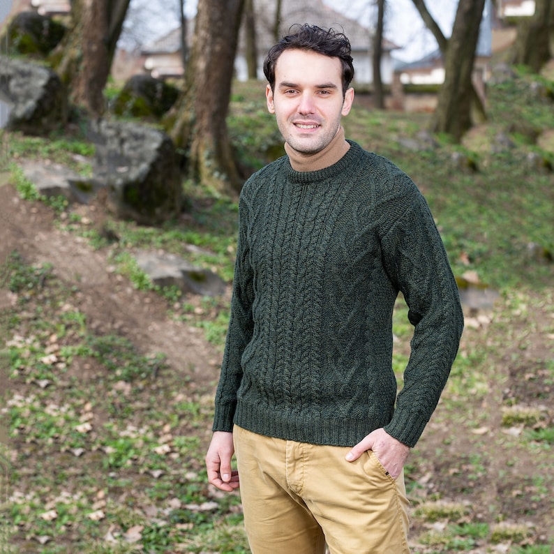 Saol Irish Aran Sweater for Men, 100% Merino Wool Fisherman Sweater, Crew Neck Cable Knit Sweater, Ireland Knitted Jumper, Made in Ireland Army Green