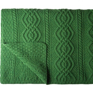 Fisherman Aran Merino Wool Throw Blanket: 100% Merino Wool Heavyweight Throw Super Soft & Warm Couch Cuddle Celtic Dara Knot image 5