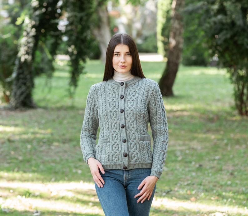 Aran Fisherman Cardigan Sweater 100% Traditional Irish Merino Wool Jacket Soft & Warm Jacket Button Closure Front Pockets Skylight