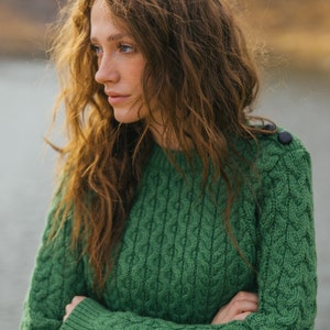 Aran Fisherman Irish Side Button Sweater Jumper, 100% Merino Wool Cable Knit Sweater, Crew Neck Traditional Sweater for Women in Four Colors Green