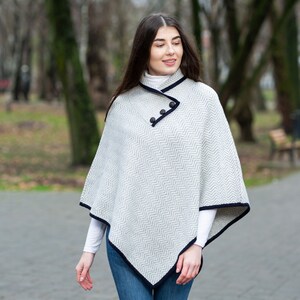 Traditional Irish Aran Wool Poncho for Women, Herringbone Poncho Shawl , Merino Wool Blend Cape, Knitted Poncho with Button Closure image 3