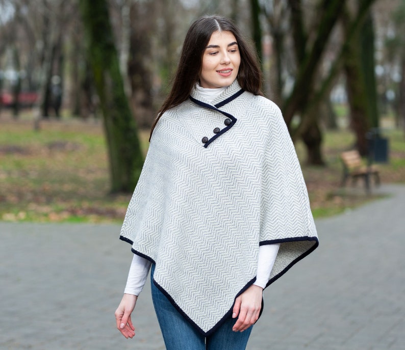 Traditional Irish Aran Wool Poncho for Women, Herringbone Poncho Shawl , Merino Wool Blend Cape, Knitted Poncho with Button Closure image 3