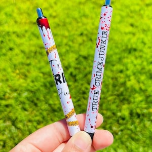 True Crime Junkie Epoxy Pen, True Crime, Crime Show, Crime Obsession, Halloween Theme, Papermate Ink Joy Pen, Refillable Pen