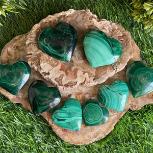 Malachite Heart: Stone of Transformation