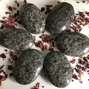 Yooperlite Palmstone