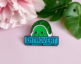 Turtle enamelled pin "Introvert"