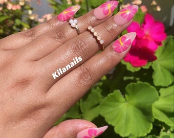 pink hibiscus nails | summer nails | press on nails