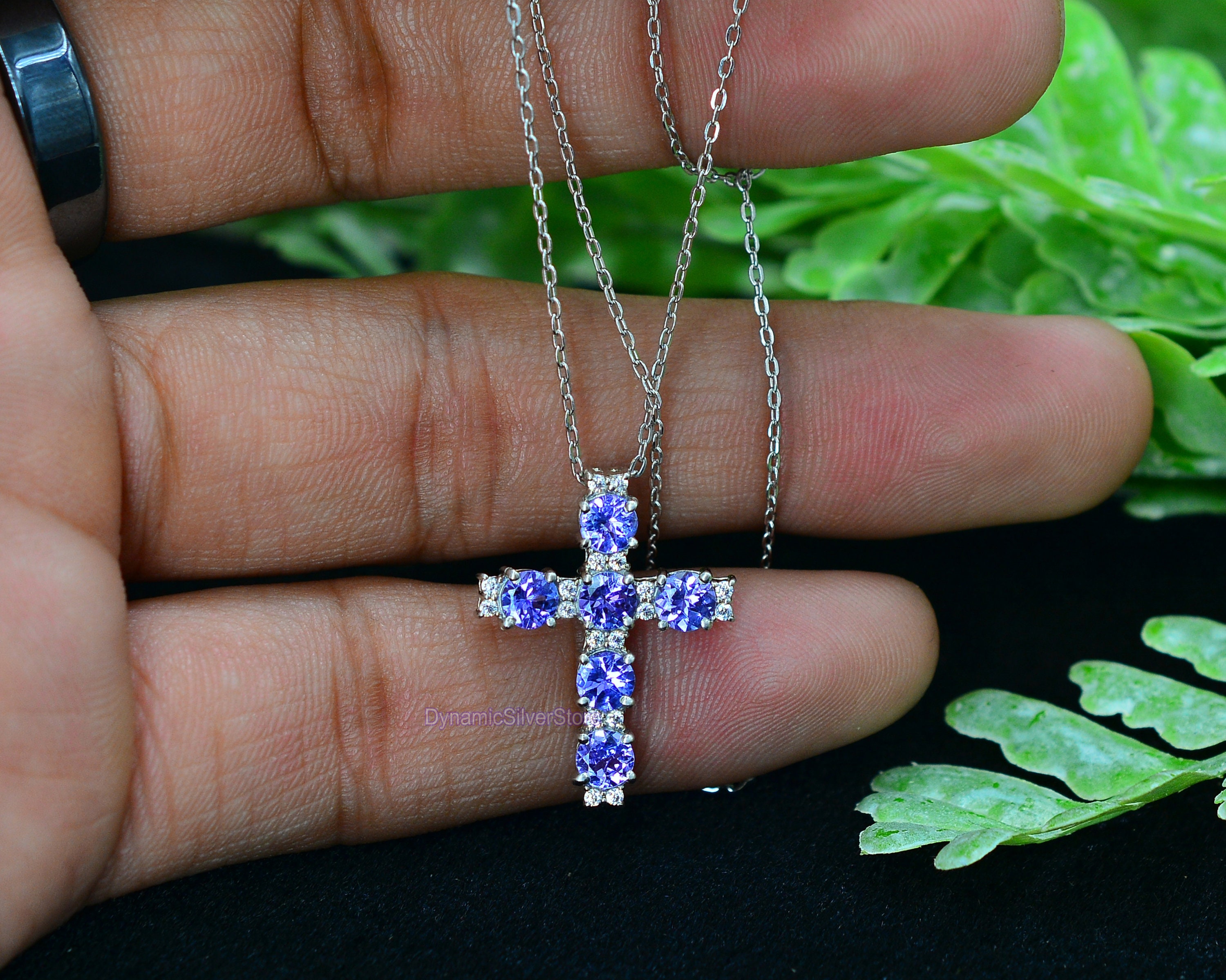 Buy 2mm Tanzanite Pendants in 14k Real Gold | Chordia Jewels