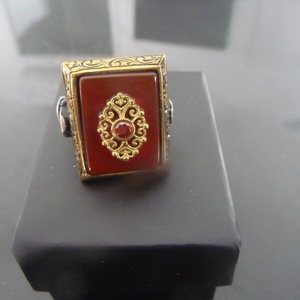 bague Homme agate bordeaux et rubis sur argent sterling 925 ciselé