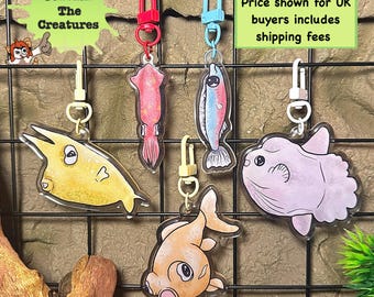 Llavero acrílico de doble cara con forma de pez tonto