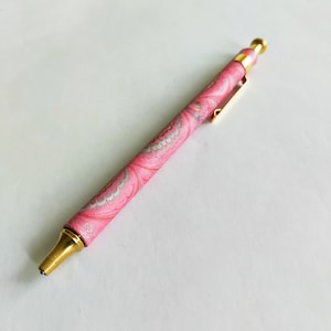 marbled ballpoint pen refillable pink