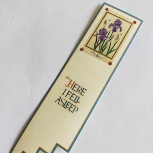 Parchment Paper Bookmark Iris - Reader Gift - Book Lover Gift - Gift for Reader - Gift for Women - Bookworm for Her