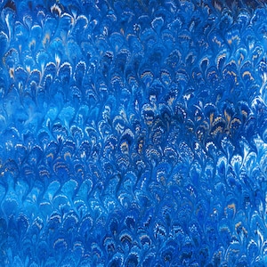 Foglio di carta marmorizzato a mano - Disegno pavone blu/oro