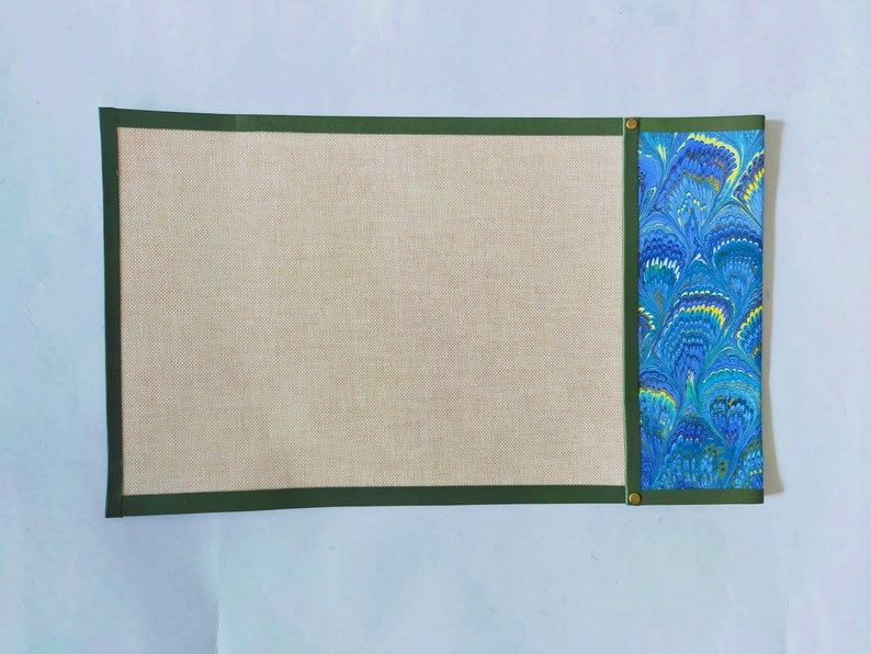 Marbled Pocket edition "Bunkobon" book cover