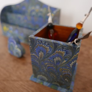 Wooden pen cup, hand made - Pencil Holder - Pencil Holders for Desk - Marbled Pencil Holder - Gift for Teacher - pencil cup