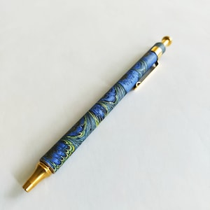 marbled ballpoint pen refillable green/blue