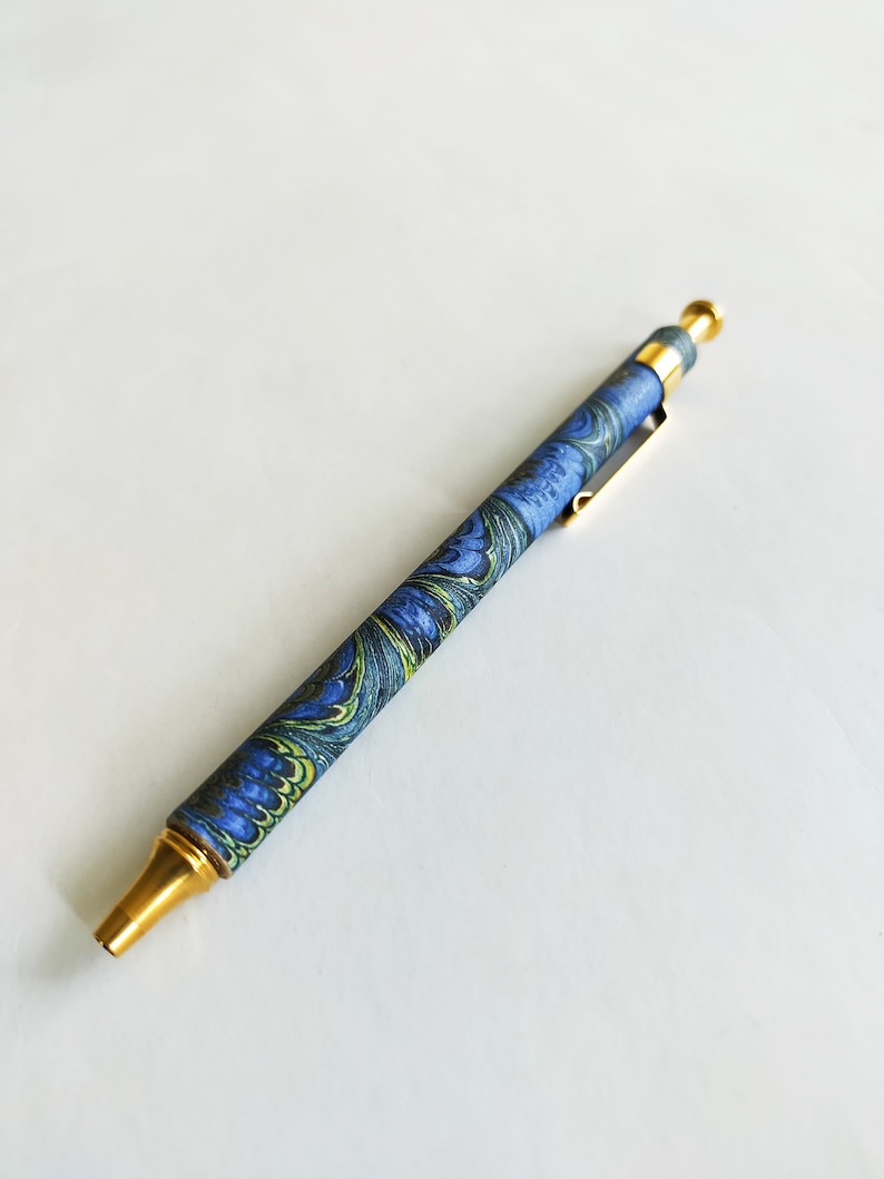 marbled ballpoint pen refillable green/blue