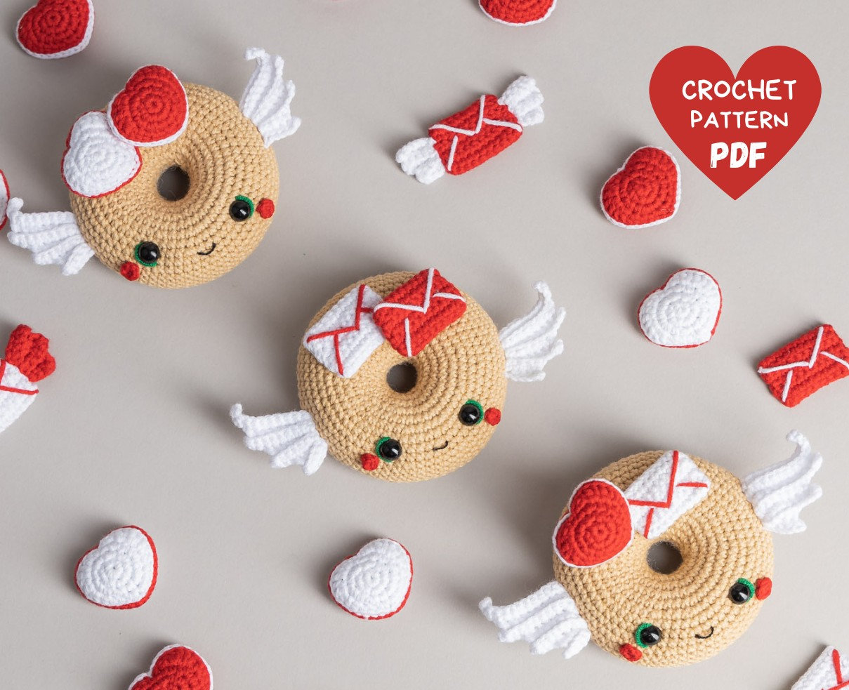 35 Donut Crochet Patterns for Sweet Amigurumi, Plushies, and Giftable Treats 35 Crochet patterns amigurumi donut with heart and wings