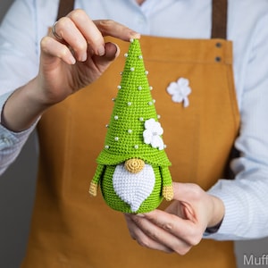 Crochet patterns Lucky gnome and four leaf clover pattern, Crochet gnome amigurumi pattern, St. Patrick's day crochet pattern, Crochet decor image 8