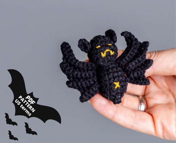 Halloween crochet pattern bat, Crochet bat pattern, Crochet Halloween bat brooch pattern, Cute bat amigurumi pattern