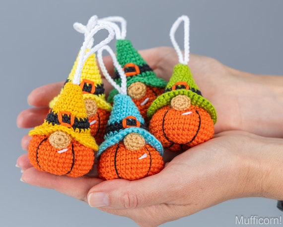 Crochet Patterns Bundle: Halloween Crochet Keychain Patterns Crochet Patterns Bundle: Halloween Crochet Keychain Patterns